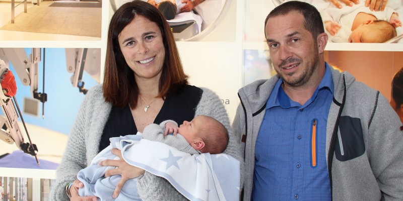 Edurne Pasaban, feliz tras el nacimiento de su primer hijo en Policlínica Gipuzkoa