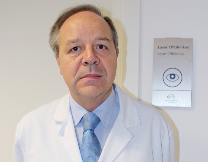 Dr. Enrique Aramendia, oftalmólogo de Policlínica Gipuzkoa