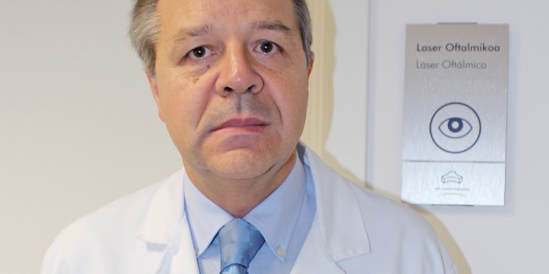 Dr. Enrique Aramendia, oftalmólogo de Policlínica Gipuzkoa