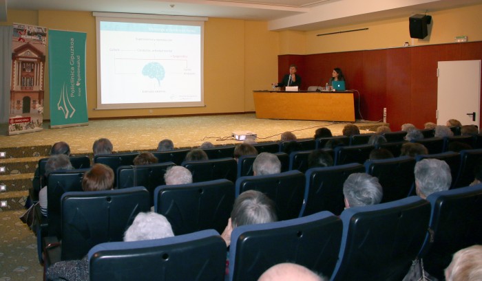 dr_linazasoro_conferencia_alzheimer_policlinica_gipuzkoa_eibar_3