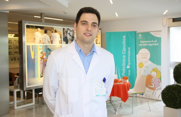 El dermatólogo de Policlínica Gipuzkoa, Aitor De Vicente.
