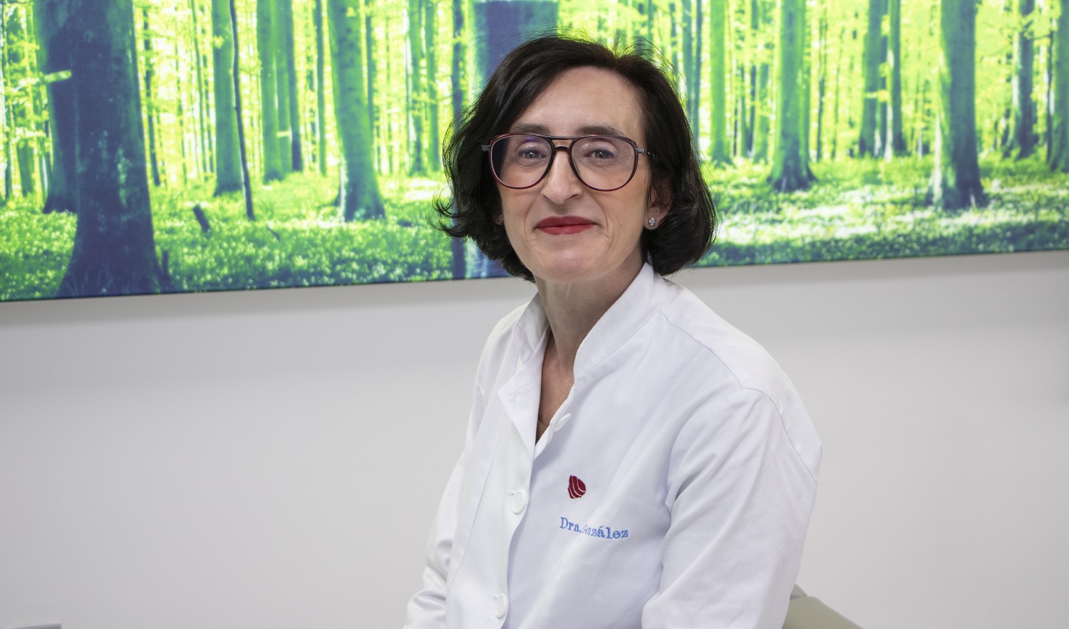Dr. Ana González Elosegui